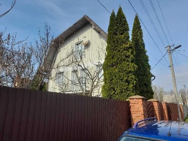 Продаж маєтку з двома будинками, смт Глеваха