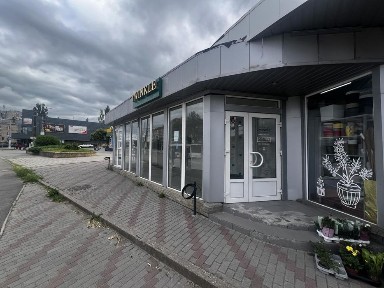 Оренда фасадного торгового павільйону 37 м² - вул. Космічна, 94