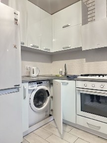 Новая! Продам 1 комн квартиру. Автономное отопление!