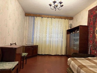 Продаж 2к квартира Салтівка Амосова є-Відновлення Салтовка