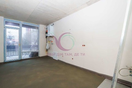 Продаж 1к квартири з чорновим ремонтом в ЖК Family Plaza