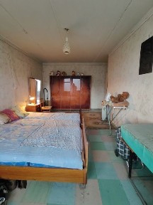 Продам 2к квартиру на Красном Камне