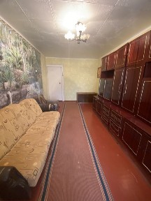 Продаю двухкомнатную квартиру на Севгоке!