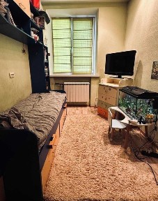 Продається 2-кімнатна квартира в самому центрі Дніпро - вул. Володимира Антоновича
