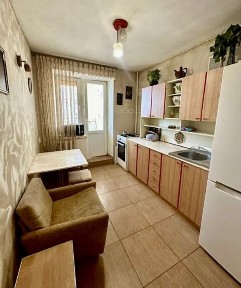 Рівне, Соборна 36
