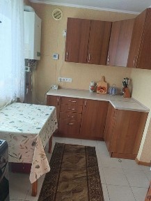 Здам хороший будиночок + є парковка