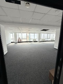 Здам офіс в 3 хвилинах від метро Площа Конституції