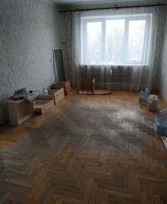 Продаж 1 кім вул. Корольова