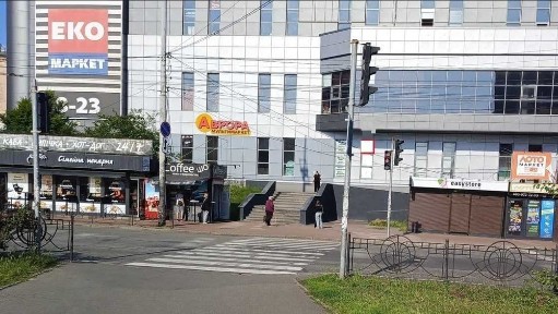 Київ, вул. Івана Огієнка, 15а, - приміщення касового ряду супермаркету