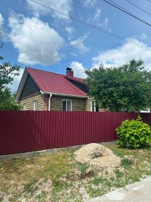 Продаж житлового будинку в с. Старий Кривин