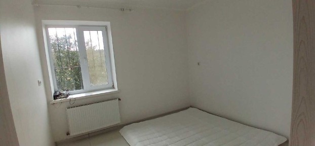 Красивий будинок в Старих Петрівцях, 18 км від Києва, 6 спалень.