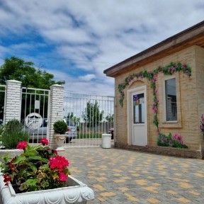 Квартира у зданому будинку 76,4м2