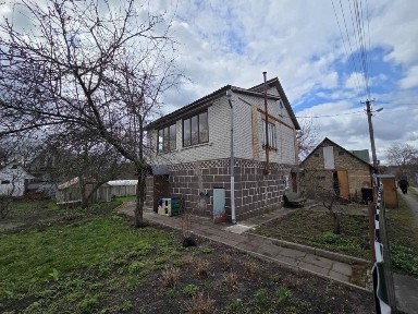 Продам будинок у Хотянівці біля озера та лісу