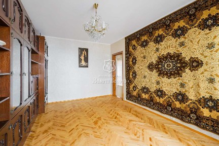 Киев, Бориспольская ул., 28А