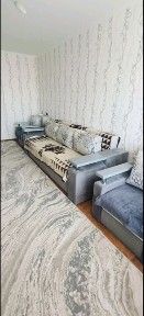 Здаю 3 к. кв. вул. Космонавтів, зуп. Бар Янтарний