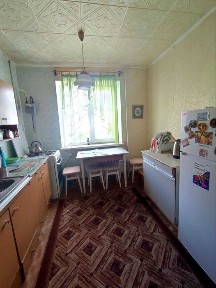 Продаж 3-кімнатної квартири пр-т. М. Лушпи р-н 17 школи
