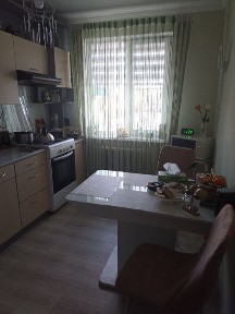 Продам 2 к. кв. по вул. Ярославська