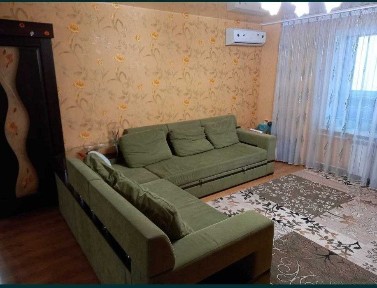 Квартира 3-кімнатна на Грушевського Євроремонт
