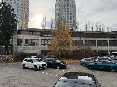 Майновий омплекс 3 126,7 м2, Київ, Обухівська, 135