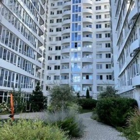 Сдаётся светлая квартира в ЖК Море на ул. Львовская