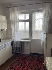 Сдам 2 ком квартиру около Сити центра