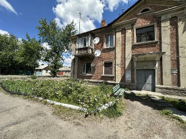 Продаж 1 кімнатної сталінки з ремонтом 1 поверх вул. Леонова