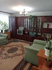 Продам 3-х кімнатну, видову в Тетіїві, вул. Злагоди, 18-А