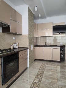 Оренда ПРОСТОРУ 2х НОВОБУДОВИ, ГЕРОЇВ МАЙДАНУ - ЩЕРБАНЮКА, ГАЗОВИЙ КОТЕЛ, є меблі та техніка!