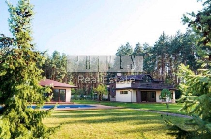 Продаж 2-х поверхового будинку під чистову обробку, Нові Безрадичі