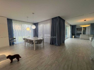 Продаж Будинок 6кім. 240м2 с. Осещина СТ «Троянда» Тераса