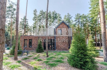 Продажа 4к дома 200м2 «Брюгге» с бассейном, КМ Riviera Village, <a href='/newbuilding/6210/view/kg-lebedevka'>Лебедевка</a>