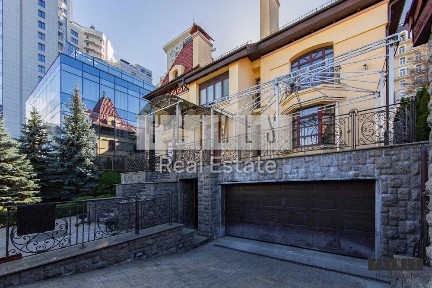 Продаж будинку повністю з меблями, вул. Болсунівська, Печерськ