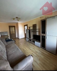 Продаж трикімнатної квартири по вул. Сечені