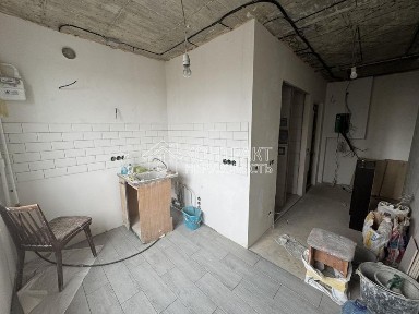 Продам 3-кімнатну квартиру метро Студентська Валентинівська Широнінців