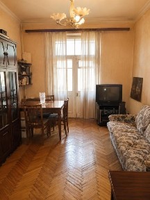 Продам квартиру Харків, Космічна вул.