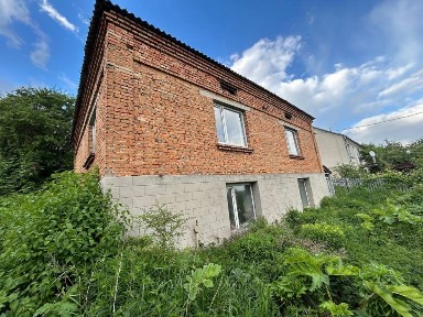 Продам будинок Кременець Тернопільщина 28000$