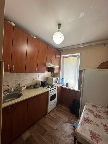 Оренда 1 км квартири по вул. Пулюя
