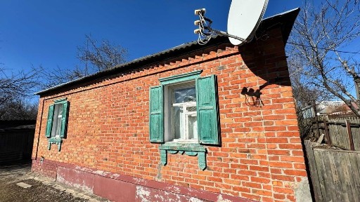 Продам дом в Чугуеве. общ. пл 62 кв. м