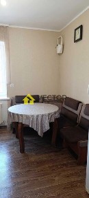 Продаж будинку 80 кв. м, Шевченківський р-н! Ремонт - заходь і живи!