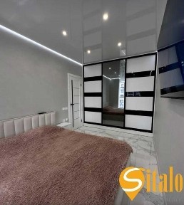 Продаж 1-кімнатної квартири 35 м², Кам'янська вул.