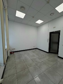 Здається ОФІС в центрі міста по вул. Героїв Майдану. Світло завжди є!