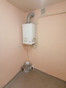 Власник, Оренда Магазин-Салон Базарна34 дешево