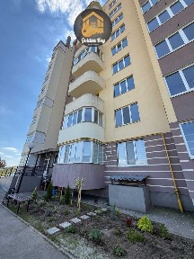 Продажа 2-комнатной квартиры 69.9 м², Выставочная ул., 24