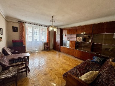 2-кімнатна квартира на продаж в центральній частині міста