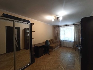 Оренда двокімнатної квартири на вул. Виговського