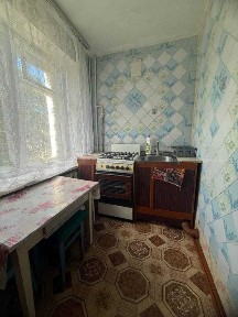 Здається в оренду 1-кімнатна квартира в районі 12 школи