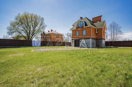 Оренда будинку Дарницький район, Бортничі, з бомбосховищем