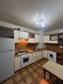 Оренда 3-х кімн. кв 3 поверх вул. Біленьківська