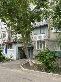 Продаю 2кв з автономним опаленняи