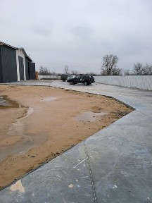 Продаж комерційних приміщень та території в місті Переяслав!